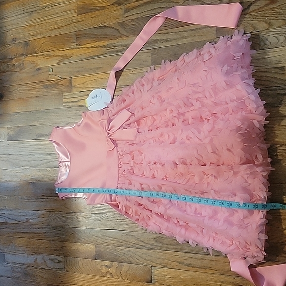 Boutique Dress - Picture 5 of 10